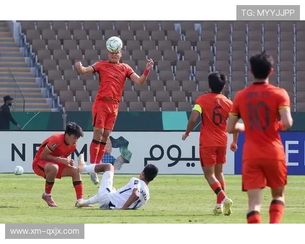 离谱！U23国足红星劝架反遭红牌 中超名哨解禁后再惹争议